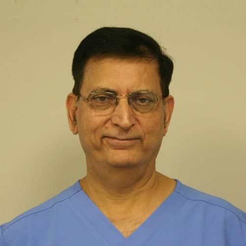 dr manmohan batta - prosthodontist and general dentist